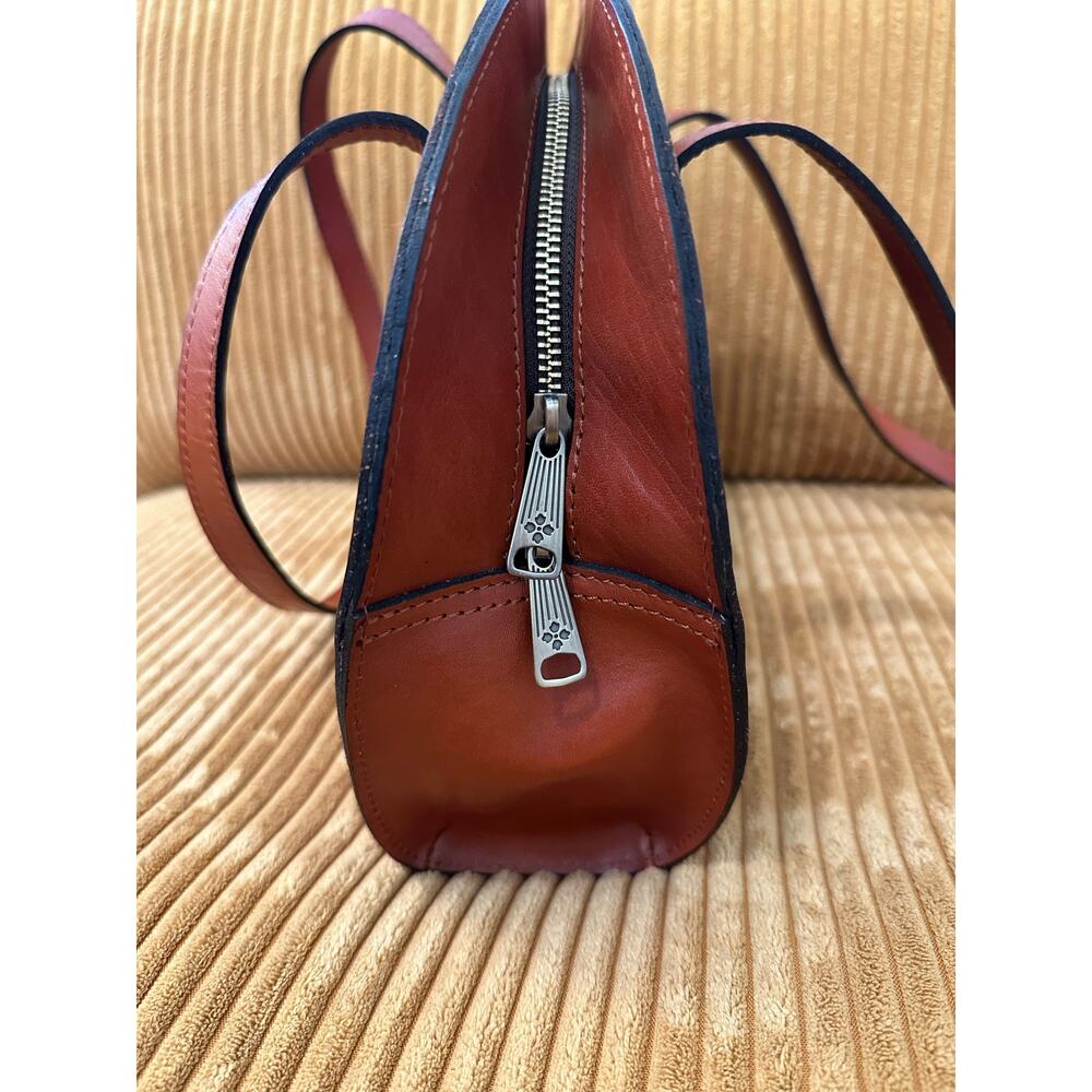 Patricia Nash Miranda Round Leather Tooled Floral Tassel Handbag Cinnamon - Picture 4 of 8